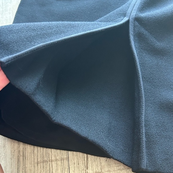 Tory Burch Ulisse Wool Crepe Pencil Skirt, size 0 - Picture 14 of 15